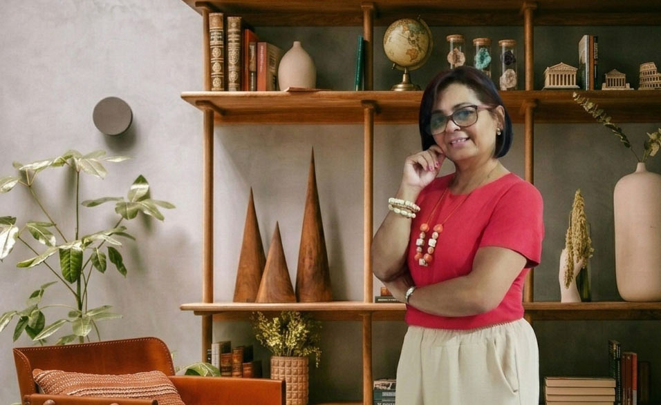 Valéria N. Rocha
